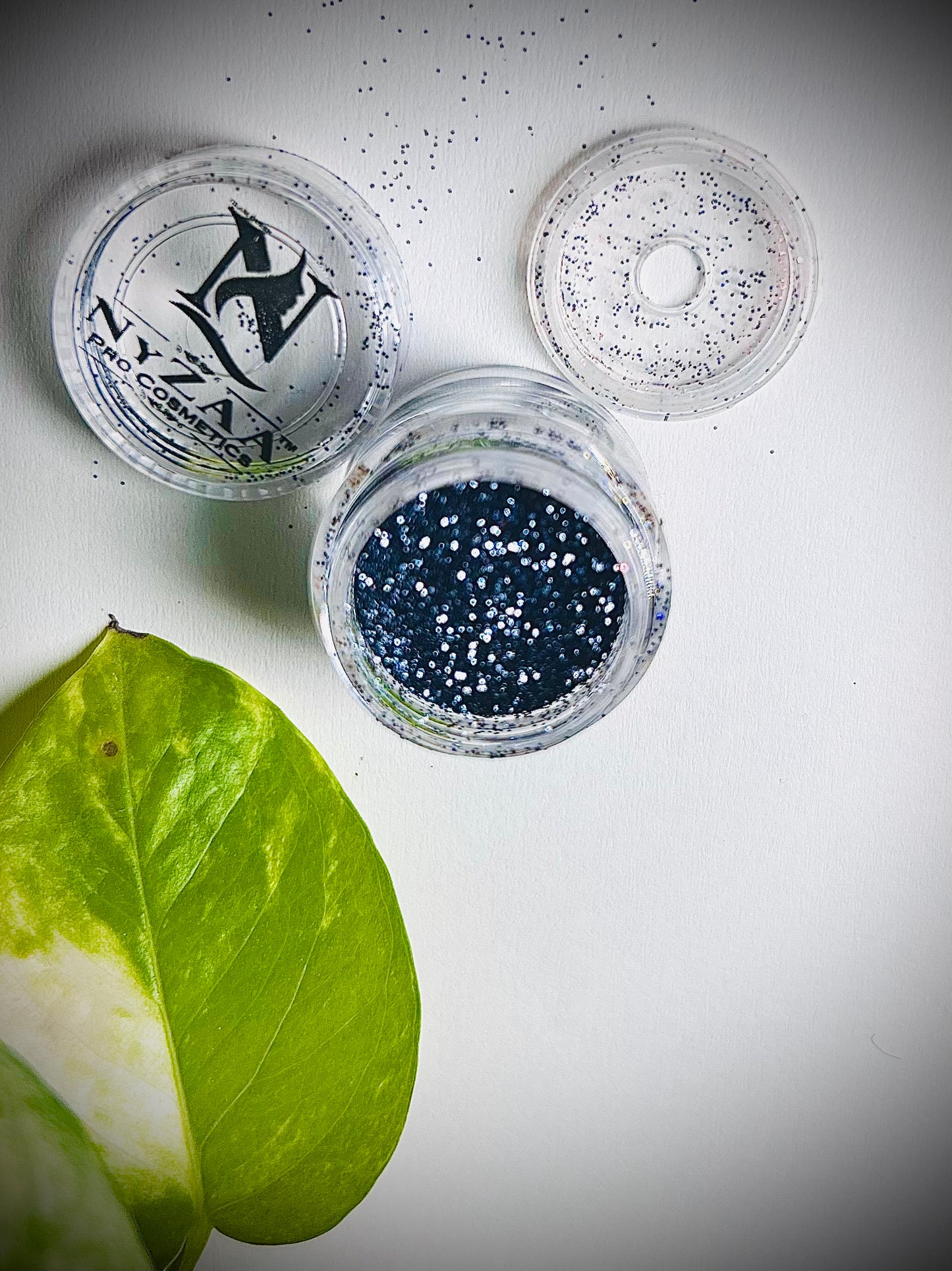 NyZAA Black Smokey Glitter Nc-G45, High Quality Pigmented